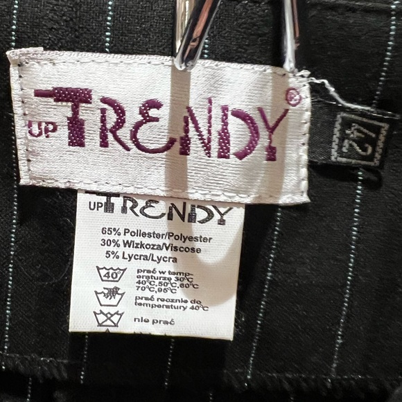 Striped Business Pants Europe Size 42 (Size 32 US) - Picture 3 of 6